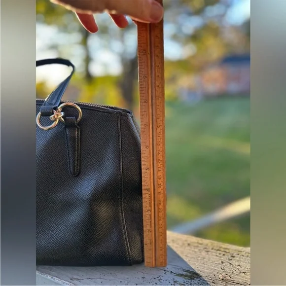 Coach Black Leather Christie Carryall Bag EUC - Picture 12 of 12